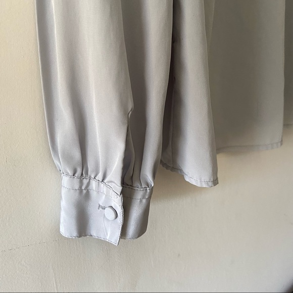 Vintage 80s Ruffle Collar Blouse - Picture 6 of 7